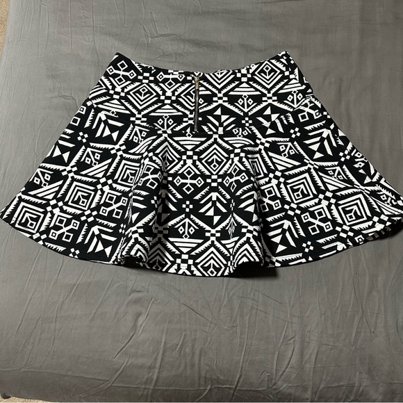 Flare Mini Skirt - Picture 6 of 6